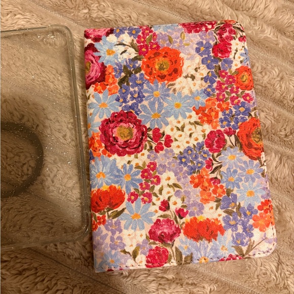 Matcha Kindle Basic (newest model) - Picture 9 of 9